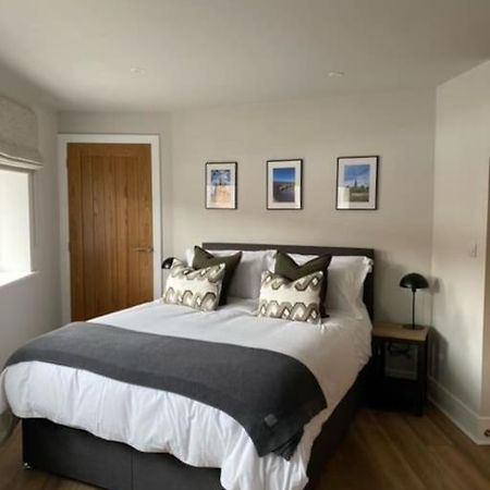 New Modern Studio Apartment Near To City Centre Salisbury Eksteriør bilde